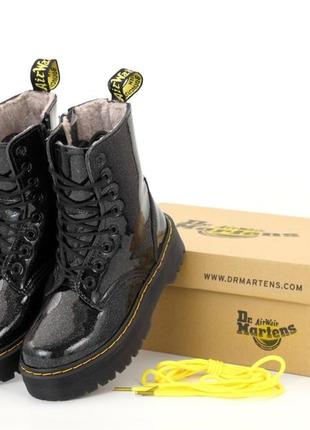 Черевики dr. martens