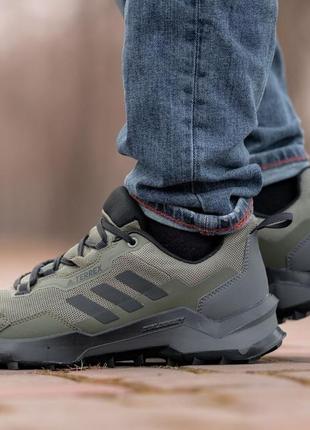 Кросівки adidas terrex khaki