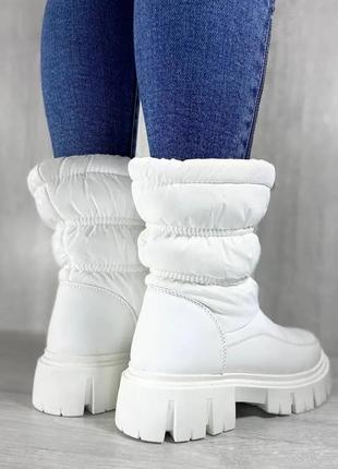Жіночі зимові чоботи сапоги дутики4 фото