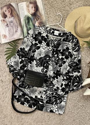 Мила квіткова блузка з воланами №1641 фото