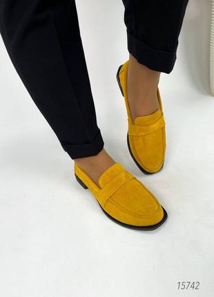 Желтые горчичные натуральные замшевые туфли лоферы замш горчица7 фото