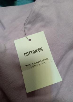 Лиловый топ с длинными рукавами на одно плечо
cotton:on5 фото