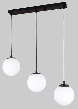 Чёрная люстра с белыми 15см шарами (56-pr150f-3 bk+wh)