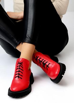 Натуральные кожаные красные ботинки - туфли на шнуровке на черной подошве6 фото