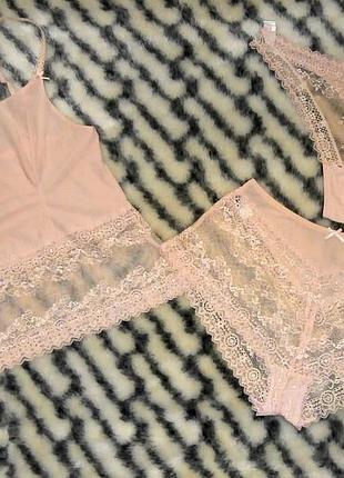 Дуже красива піжама з мереживом princessе