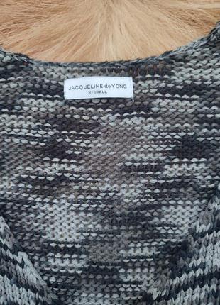 Прикольна подовгастий светр з розрізами по боках6 фото