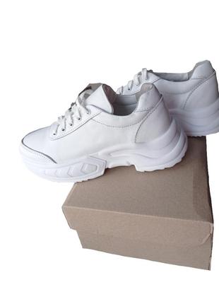 Кросівки жіночі шкіряні білі2 фото
