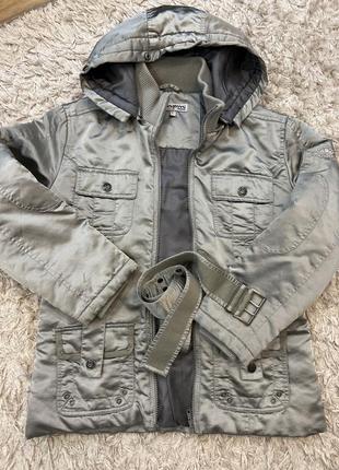 Куртка вітрівка