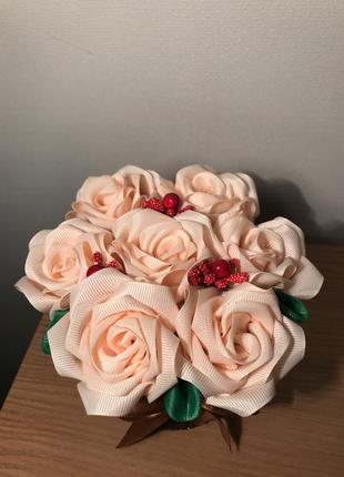 Букет троянд в коробці