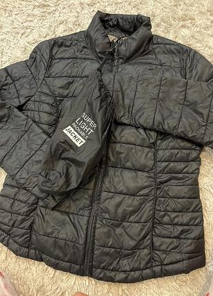 Куртка вітрівка