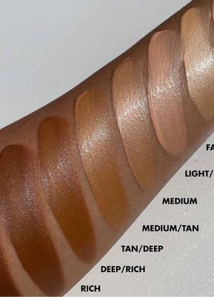 Фільтр сяюча основа база під макіяж праймер хайлайтер для обличчя e.l.f. halo glow...