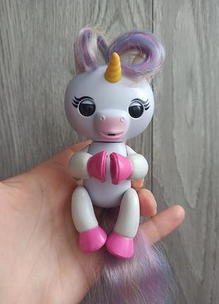Інтерактивна іграшка fingerlings єдиноріг білий