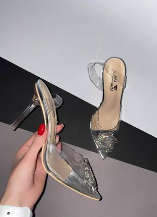 Туфли на шпильке с брошкой силиконовые3 фото