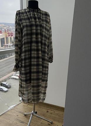 Вільне плаття  у клітинку бренду primark 6