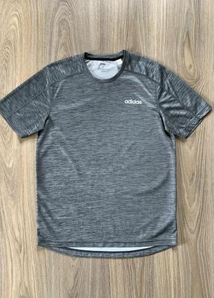 Мужская спортивная футболка adidas climalite