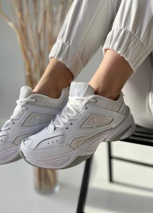 Белые кроссовки nike m2k tekno7 фото