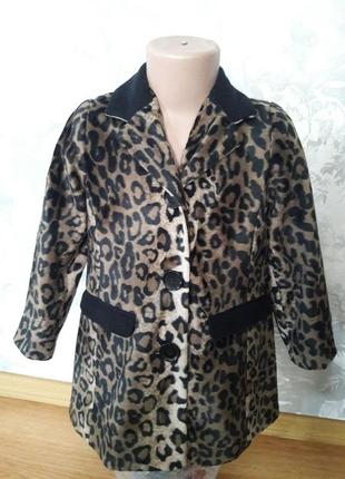 Леопардовое плюшевое пальто на 4-5 лет хит сезона!