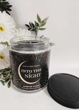 Свічка into the night від bath and body works2 фото