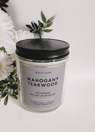 Свічка mahogany teakwood від vanilla bean noel bath and body works