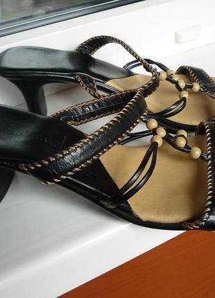 Шкіряні босоніжки lunar!!! оригінал!!!