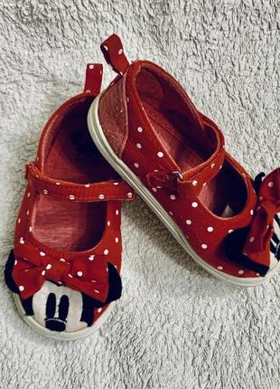 Слипоны мокасины на липучке тапочки с объёмной аппликацией minnie mouse 🐭 disney (оригинал)