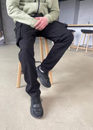 Чоловічі чорні джинси з накладними кишенями / повсякденні чорні чоловічі джинси2 фото