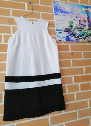 Базова чорна-біла сукня /базовое платье