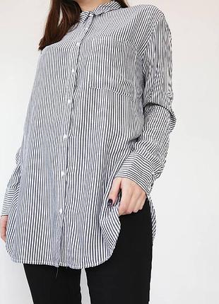 Вільна сорочка в тонку смужку