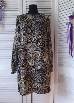 Платье мини в красивый принт с длинными рукавами h&m