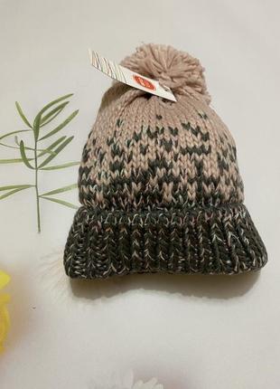 В’язана шапка cool club