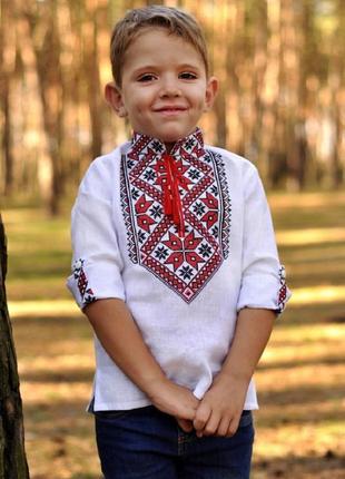 Рубашка-оберег для мальчика с традиционной вышивкой8 фото