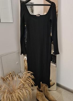 Неймовірна трикотажна сукня від бренду h&m