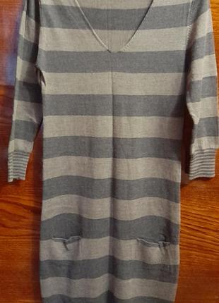 Платье шерстяное