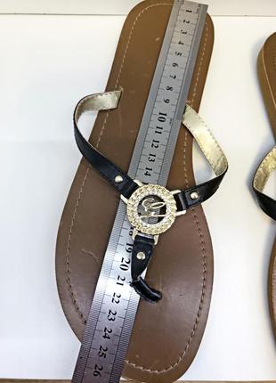 Шлепанцы guess вьетнамки женские сланцы шлепки тапки сандалии us9 medium большой размер