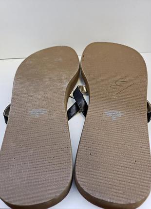 Шлепанцы guess вьетнамки женские сланцы шлепки тапки сандалии us9 medium большой размер