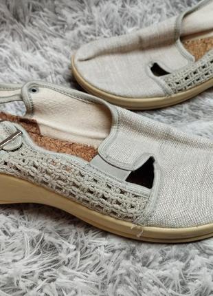 Жіночі босоніжки, 38р.