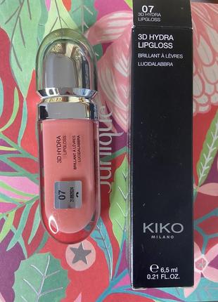 Блиск Bobbi brown skin corrector stick