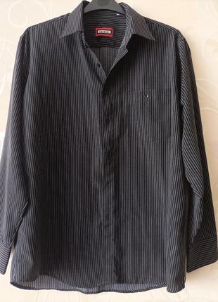 Полосатая рубашка