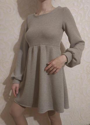 Нова сукня бежева