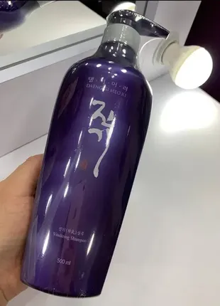 Daeng gi meo ri vitalizing shampoo восстанавливающий шампунь против выпадения волос, распив.2 фото