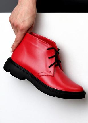 Натуральні шкіряні демісезонні червоні черевики на ворсистому флісі3 фото