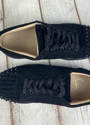 Кросівки взуття чоловіче дизайнерське christian louboutin black louis junior spikes suede sneakers6 фото