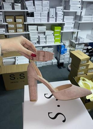 Пудровые туфли 26 см