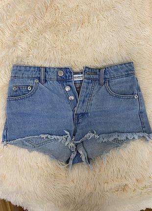 Джинсовые шорты pull bear