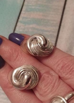 Сережки пусети