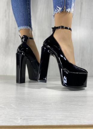 Жіночі туфлі, чорні туфлі, трендові  туфлі7 фото
