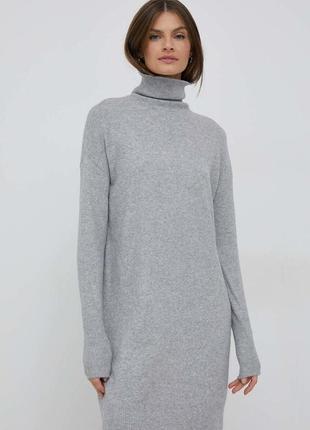 Фирменное теплое вязаное платье vero moda,  размер xs