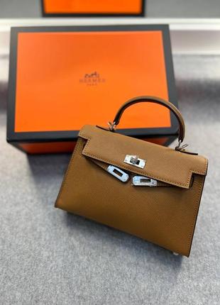 Кожаная сумка в стиле hermes