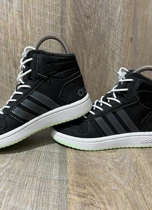 Утеплені кросівки adidas 28/17,5cм6 фото