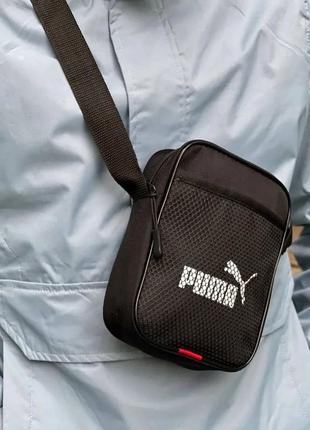 Маленькая сумка мессенджер мужская puma small черная из ткани через плечо10 фото